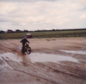 2 de mes copains avaient eux aussi acheté un YZ en 1980 (Philippe)