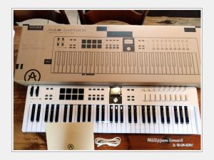 Arturia KeyLab Essential 61 Mk3 Arturia KeyLab Essential 61 Mk3