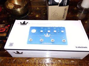 Flashback Triple Delay